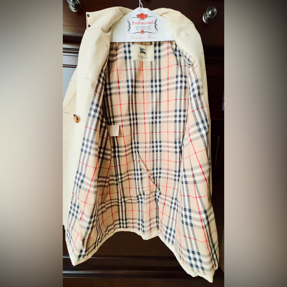 Burberry Classic Tan Trench Coat size 8 - Picture 13 of 16
